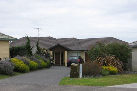 Photo of property in 22 Athenry Place, Dannemora, Auckland, 2016