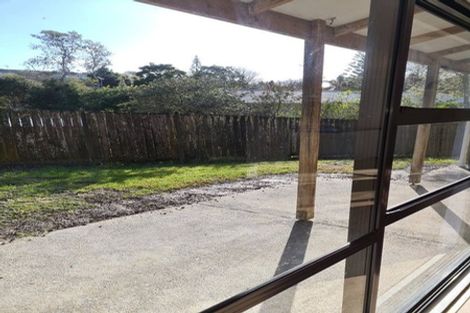 Photo of property in 2/37 Alexander Avenue, Torbay, Auckland, 0630