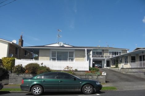 Photo of property in 2/9 Hine Street, New Plymouth, 4310