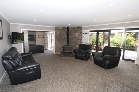 Photo of property in 9 Whiteoak Grove, Tinwald, Ashburton, 7700