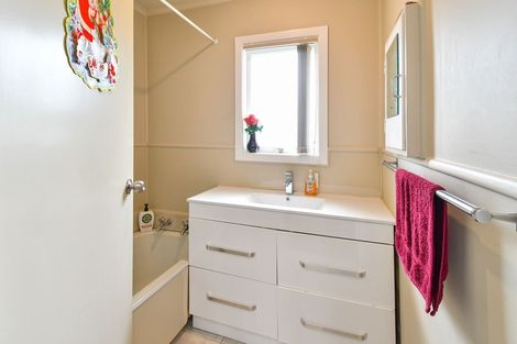 Photo of property in 178 Old Wairoa Road, Papakura, 2110