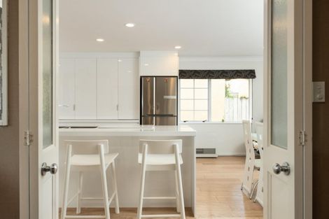 Photo of property in 28a Ngatai Road, Otumoetai, Tauranga, 3110