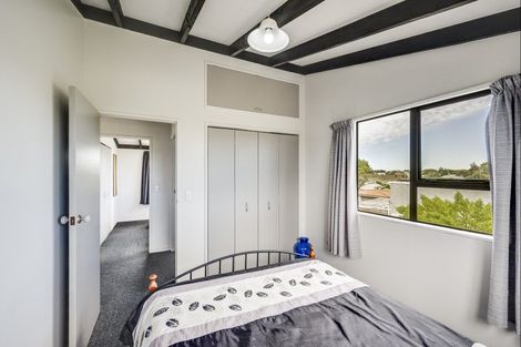 Photo of property in 426 Main North Road, Bay View, Napier, 4104