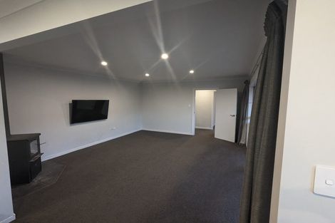 Photo of property in 37 Kimberley Street, Casebrook, Christchurch, 8051
