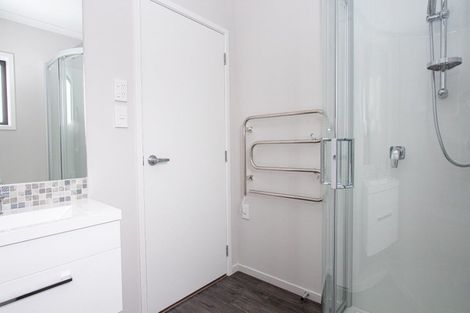 Photo of property in 12/10 Charlemont Street, Whitiora, Hamilton, 3200