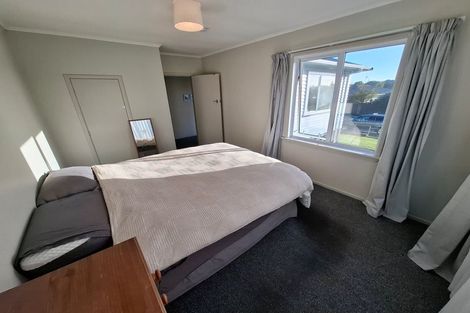 Photo of property in 53 Mould Street, Waitara, 4320