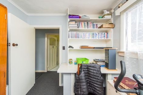 Photo of property in 51 Bamber Street, Castlecliff, Whanganui, 4501