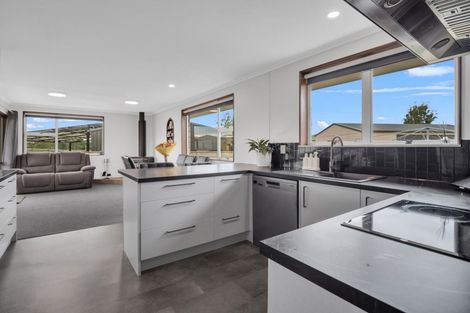 Photo of property in 25a Charles Street, Weston, Oamaru, 9401