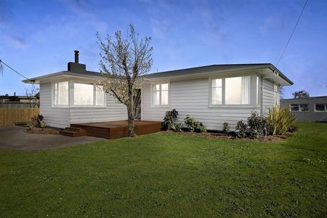 Photo of property in 3 Frederick Street, Carterton, 5713
