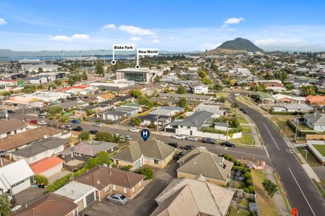 Photo of property in 4/10 Ranch Road, Mount Maunganui, 3116