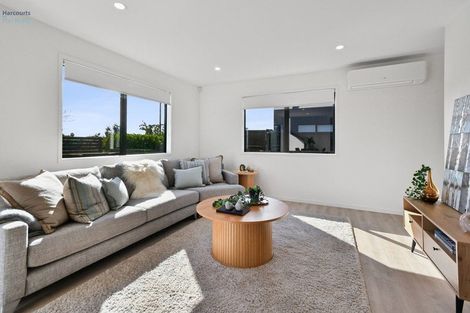 Photo of property in 33 Jutland Road, Pukekohe, 2120