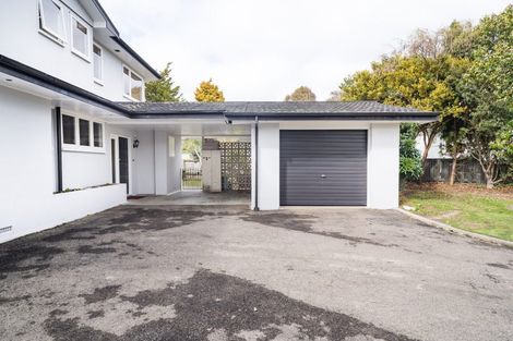 Photo of property in 8 Goodwyn Crescent, Hokowhitu, Palmerston North, 4410