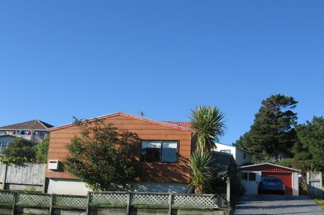 Photo of property in 189 Holborn Drive, Stokes Valley, Lower Hutt, 5019
