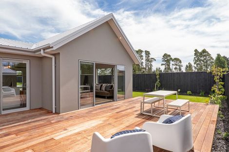 Photo of property in 22 Guinea Drive, Prebbleton, 7676