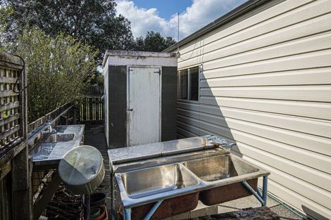 Photo of property in 209a One Tree Point Road, One Tree Point, 0118