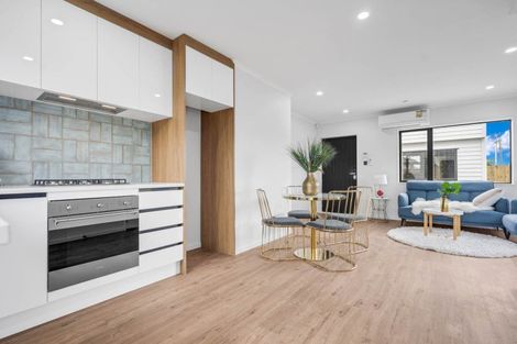 Photo of property in 2/177 Old Wairoa Road, Papakura, 2110