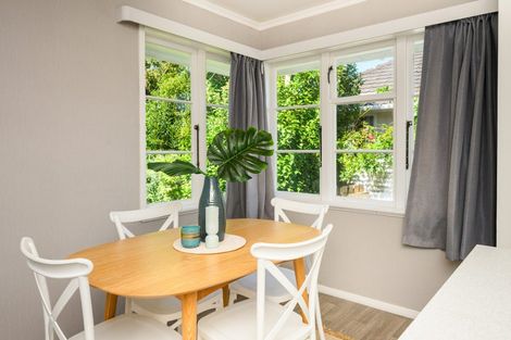 Photo of property in 20 Moheke Avenue, Roslyn, Palmerston North, 4414