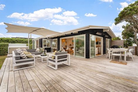 Photo of property in 25 Esme Grove, Omaha, 0986