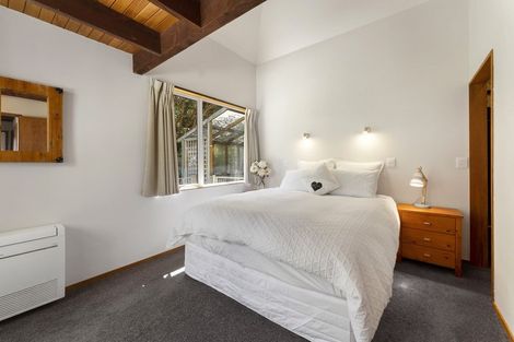 Photo of property in 18 Williams Street, Sunshine Bay, Queenstown, 9300