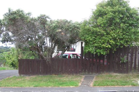 Photo of property in 38 Tamahere Drive, Glenfield, Auckland, 0629