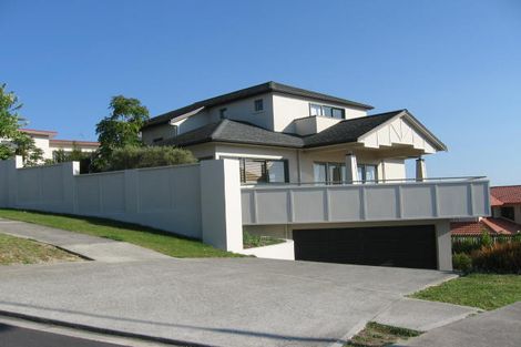 Photo of property in 10 St Clair Place, Browns Bay, Auckland, 0630