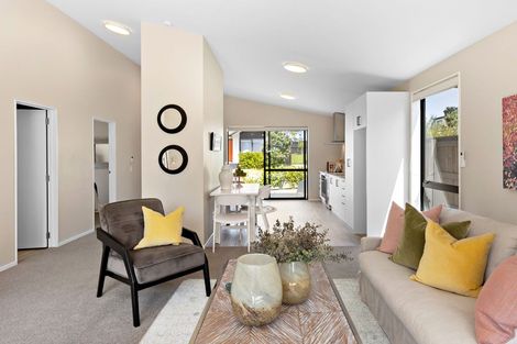 Photo of property in 14 Skippy Patuwai Lane, Glen Innes, Auckland, 1072