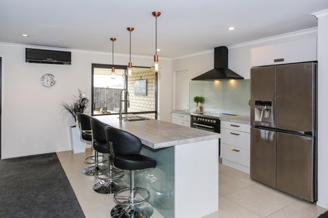 Photo of property in 172 Helenslee Road, Pokeno, 2472