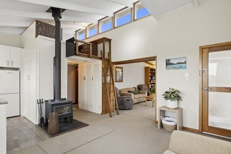 Photo of property in 28 Estuary Crescent, Fairfield, Dunedin, 9018