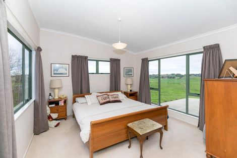 Photo of property in 26 Highgrove Drive, Grandview Heights, Hamilton, 3200