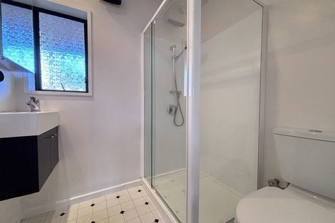 Photo of property in 30a Strowan Road, Strowan, Christchurch, 8052