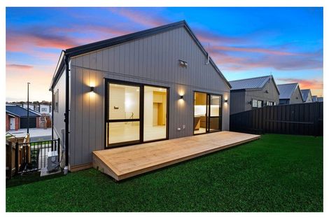 Photo of property in 28 Bannockburn Road, Opaheke, 2113