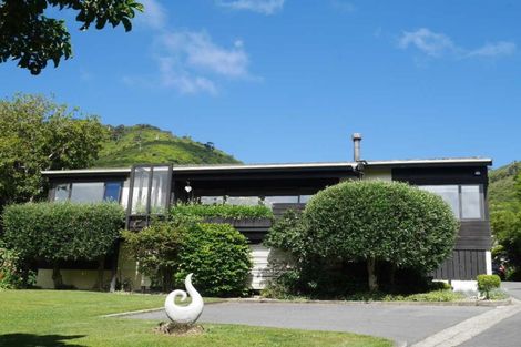 Photo of property in 63 Winara Avenue, Waikanae, 5036