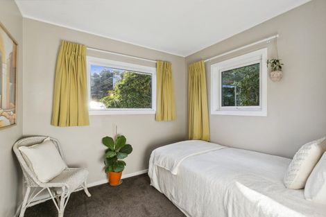 Photo of property in 1/72 Homebush Road, Khandallah, Wellington, 6035