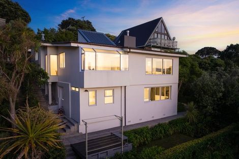 Photo of property in 40 Seaview Road, Paremata, Porirua, 5024