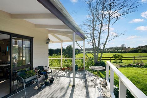 Photo of property in 40 Brookvale Lane, Taupaki, Henderson, 0782