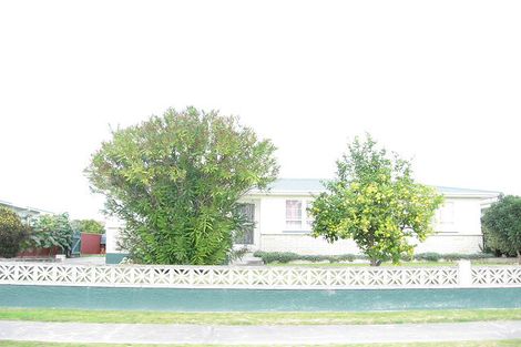 Photo of property in 15 Lyttelton Crescent, Tamatea, Napier, 4112