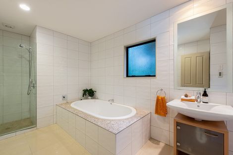 Photo of property in 2/73a Park Rise, Campbells Bay, Auckland, 0630