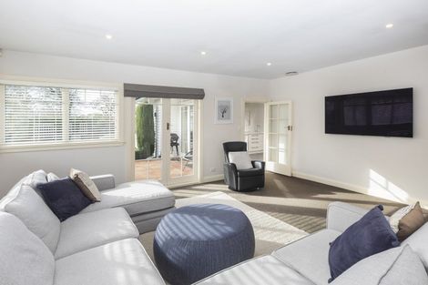 Photo of property in 10 Rayburn Avenue, Papanui, Christchurch, 8053