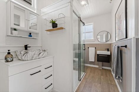 Photo of property in 3a Birdwood Road, Pukekohe, 2120