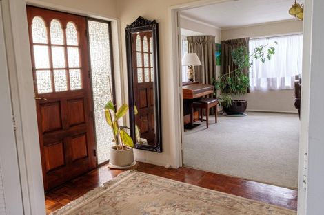 Photo of property in 24 Cedar Crescent, Feilding, 4702