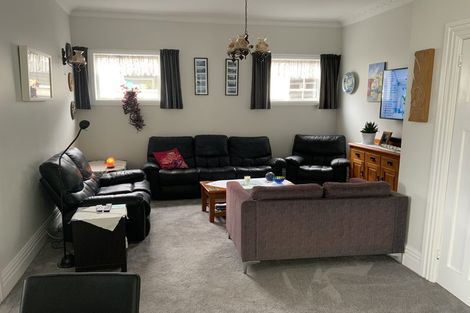 Photo of property in 35 Humber Street, Island Bay, Wellington, 6023