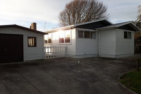 Photo of property in 35 Sheridan Street, Silverdale, Hamilton, 3216