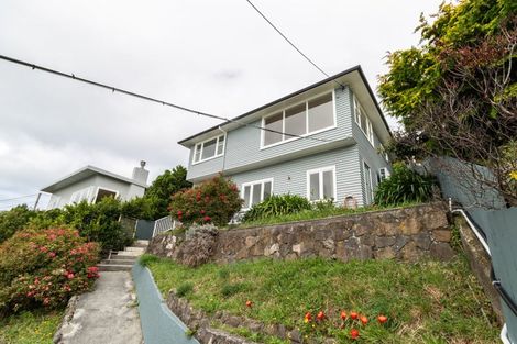 Photo of property in 71 Seatoun Heights Road, Seatoun, Wellington, 6022