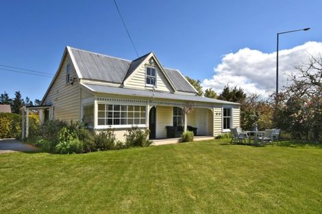 Photo of property in 280 Cashmere Road, Westmorland, Christchurch, 8025