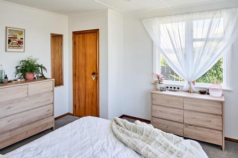 Photo of property in 49a Piko Street, Titahi Bay, Porirua, 5022