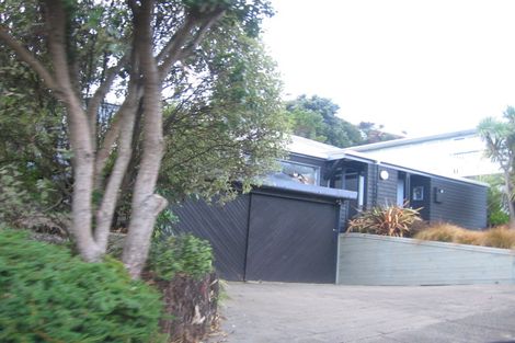 Photo of property in 28 Brora Crescent, Papakowhai, Porirua, 5024