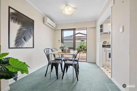 Photo of property in 3/45 Whites Line West, Woburn, Lower Hutt, 5010