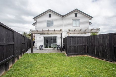 Photo of property in 1 Hibiscus Avenue, Hamilton Lake, Hamilton, 3204