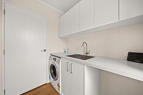 Photo of property in 117e Ruakokoputuna Road, Ruakokoputuna, Martinborough, 5781