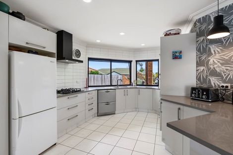 Photo of property in 8 Fuchsia Place, Mount Maunganui, 3116